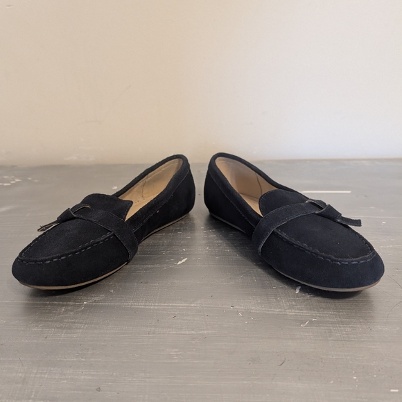 Lands End Navy Blue Suede Leather Slip On Loafer with Knot Accent Size 7 B US - Picture 4 of 15